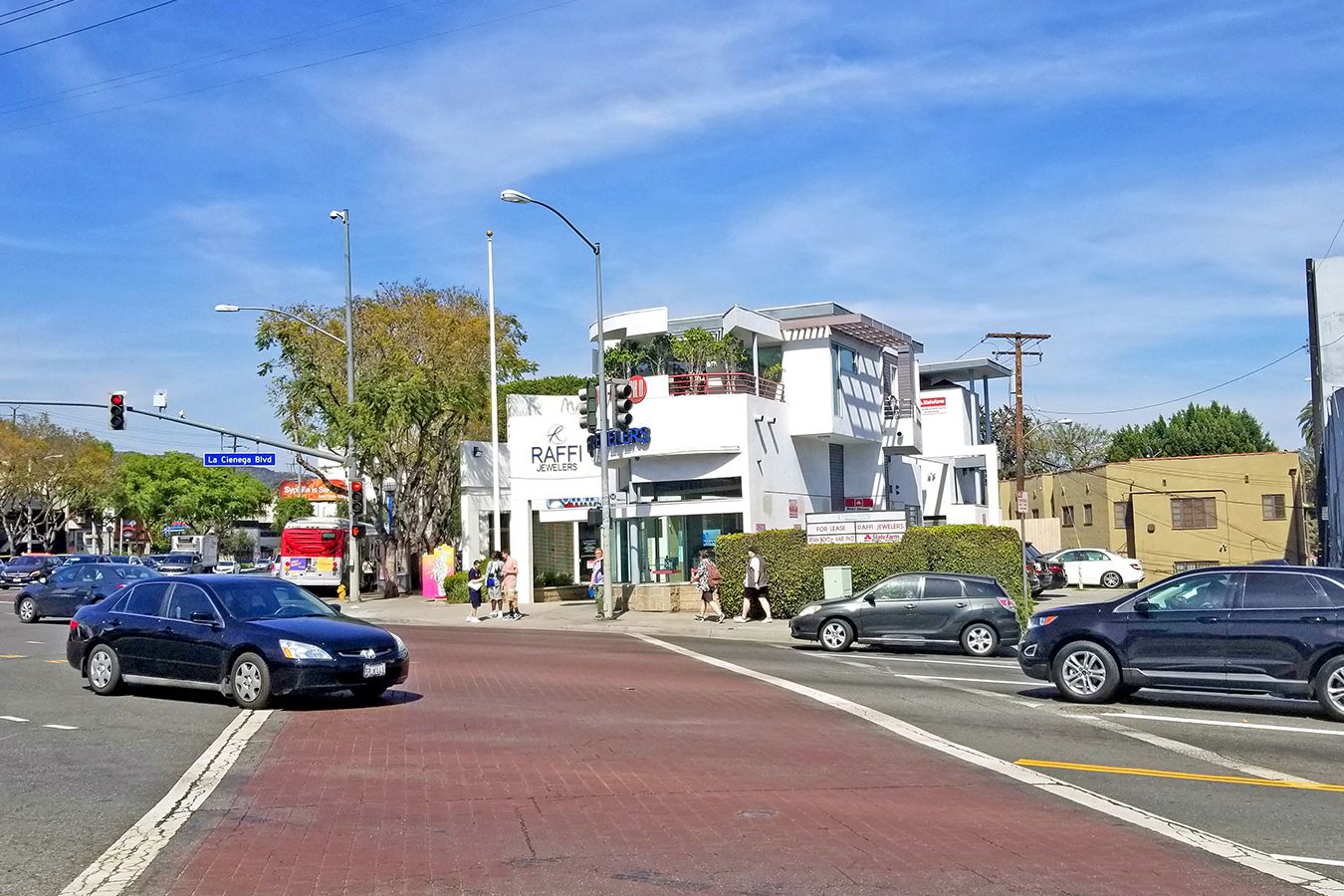8490 Santa Monica Blvd, West Hollywood, CA 90069